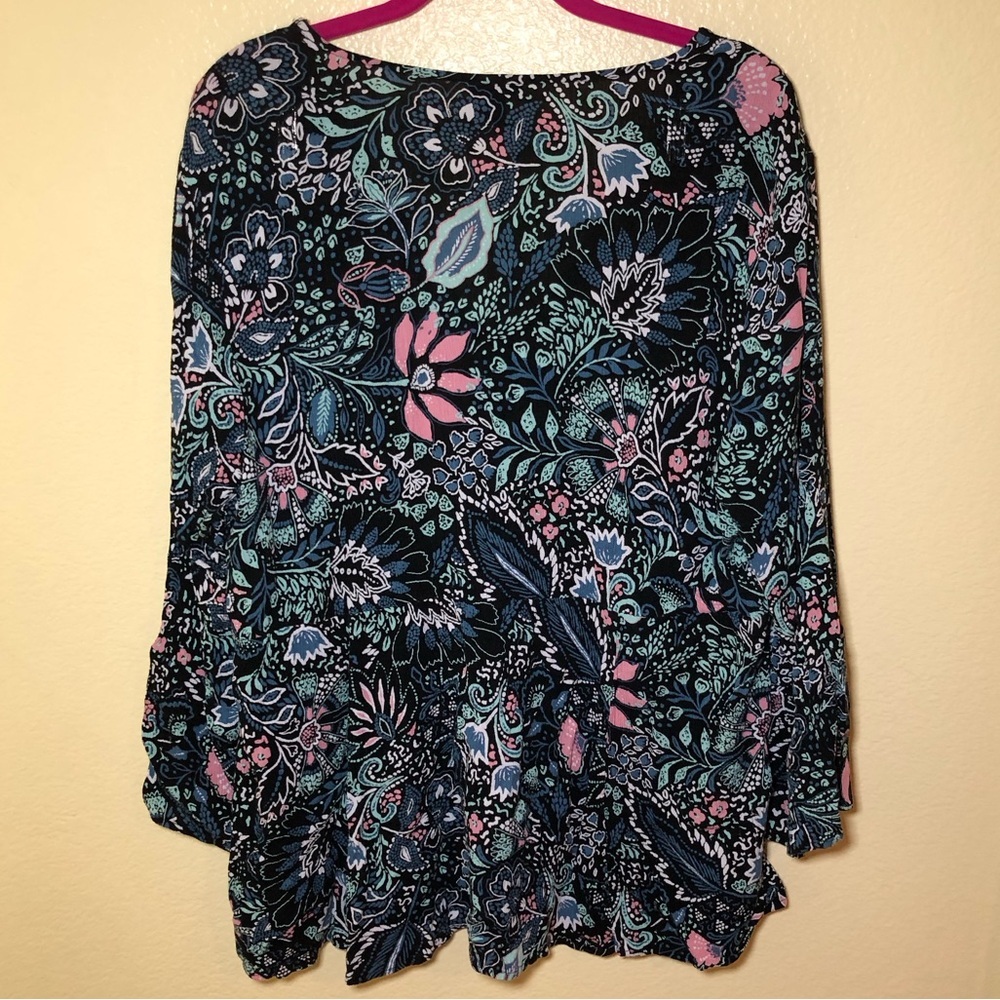 Torrid Babydoll Gauze Crochet Trim boho Lace-Up Top size 2 - Picture 7 of 9